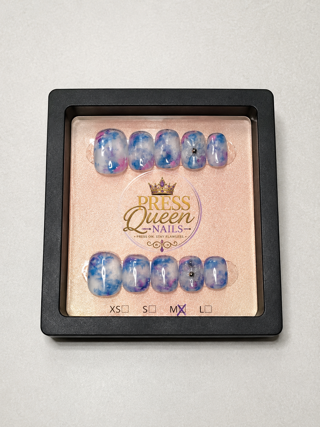 Cloud Nine – Press\-On Nail Set